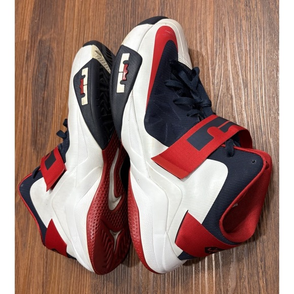 Nike Lebron Basketball Shoes Mens Size 12 Zoom Soldier VI 525015-101 main image 8